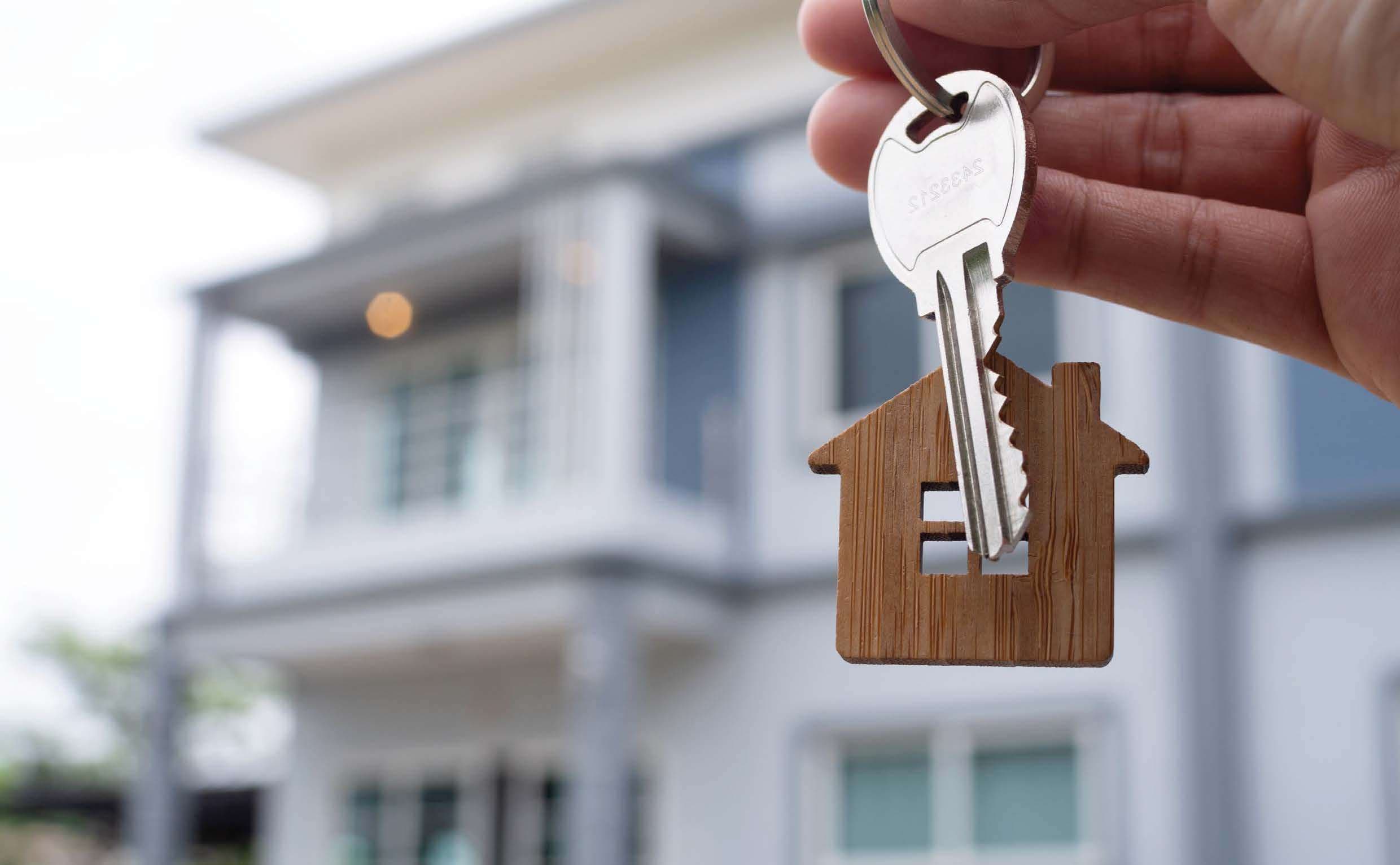 How to Keep your Clients invested in the Financial Markets while paying cash for a New Home